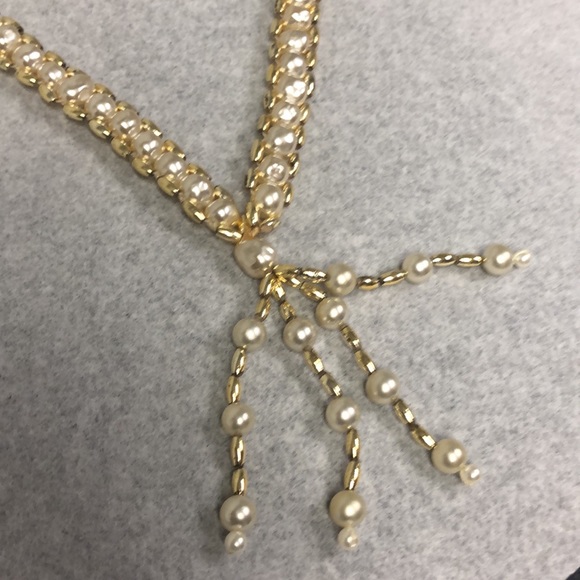 Pearl and Gold  Costume jewelry - Picture 3 of 3